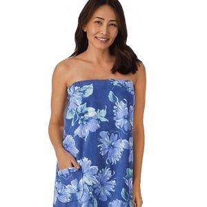 New Wrap around Velcro towel